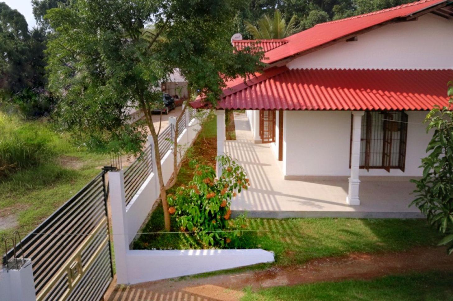 house for sale Kandy Road