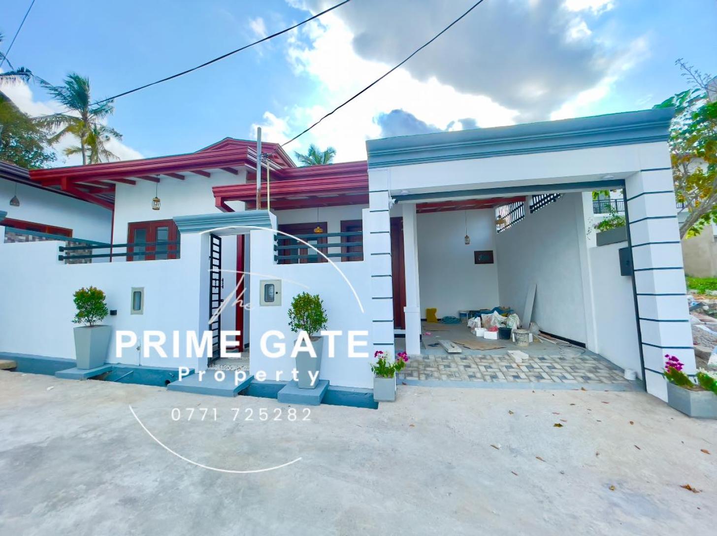 house  for sale in bandaragama  kesbaewa