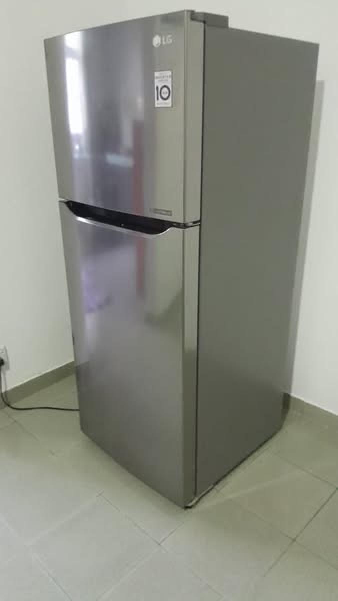 Refrigerator (Frige) for sale 