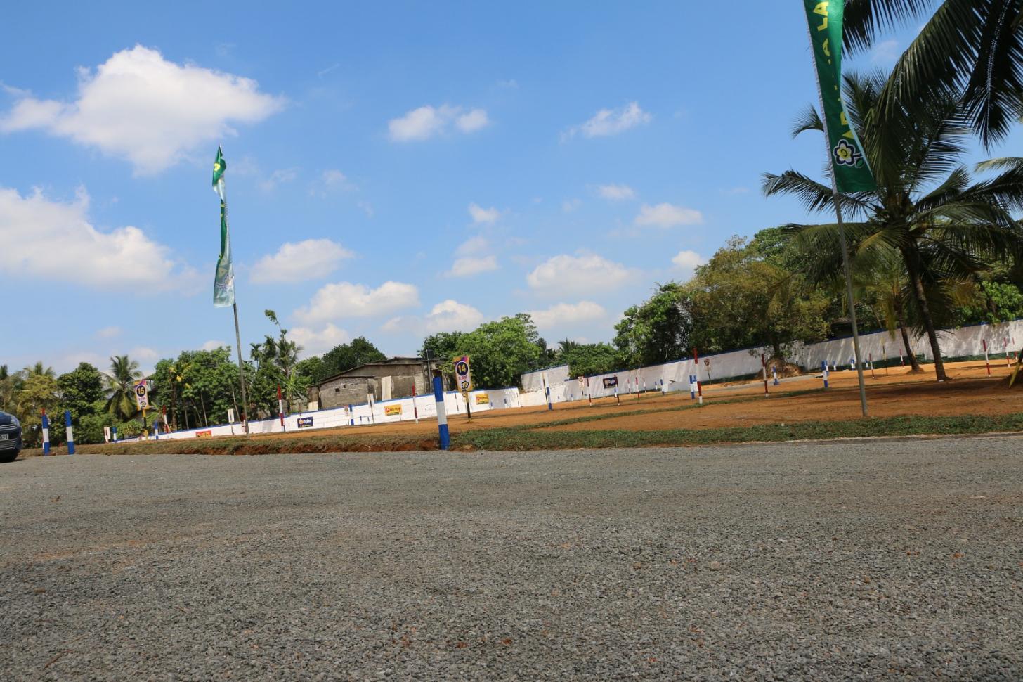Homagama - Meegoda Land for sale