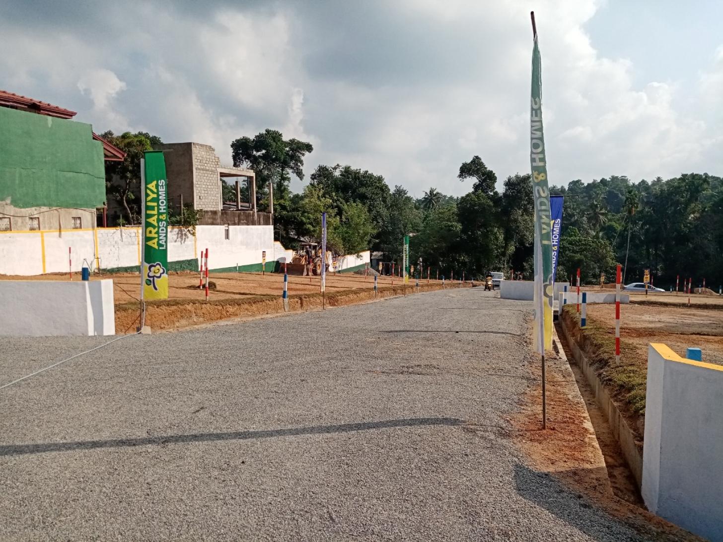 Kadawatha - Ranmuthugala Land for sale
